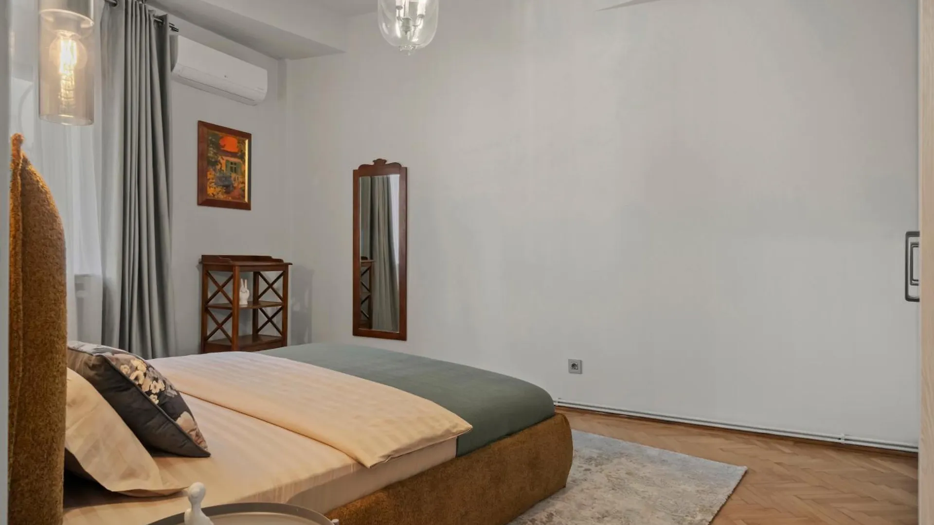 Bucharest Ultracentral Apartments Romania